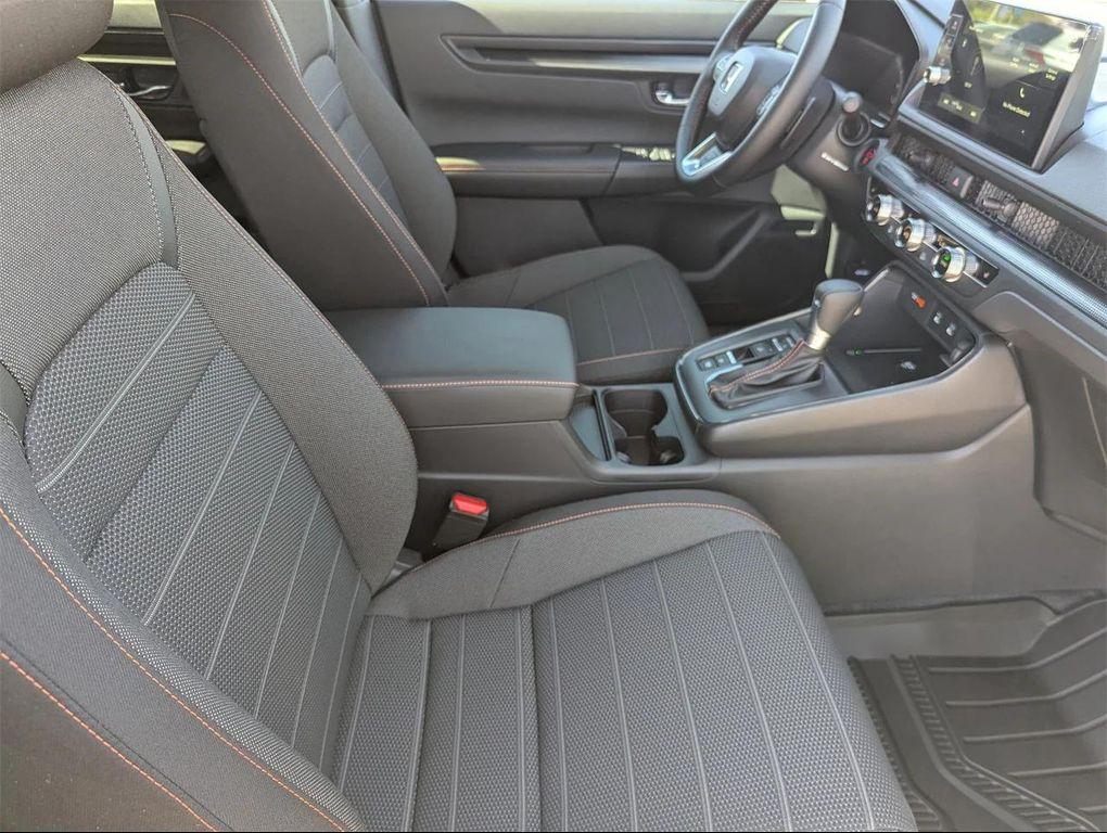 new 2026 Honda CR-V Hybrid car, priced at $38,977