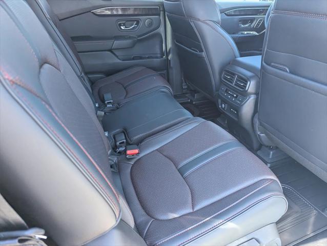 new 2025 Honda Pilot car, priced at $53,154