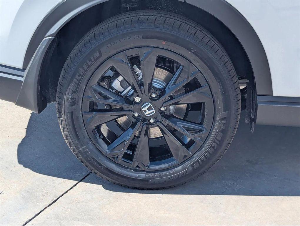 new 2026 Honda CR-V Hybrid car, priced at $41,482