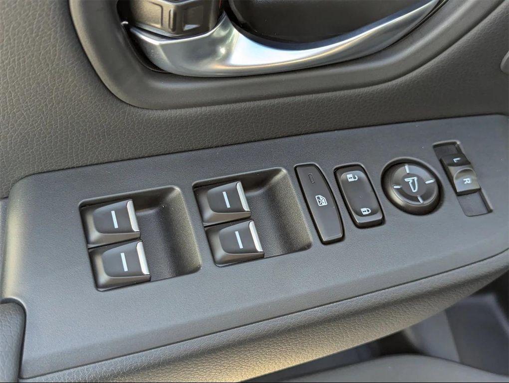 new 2025 Honda Pilot car, priced at $48,161