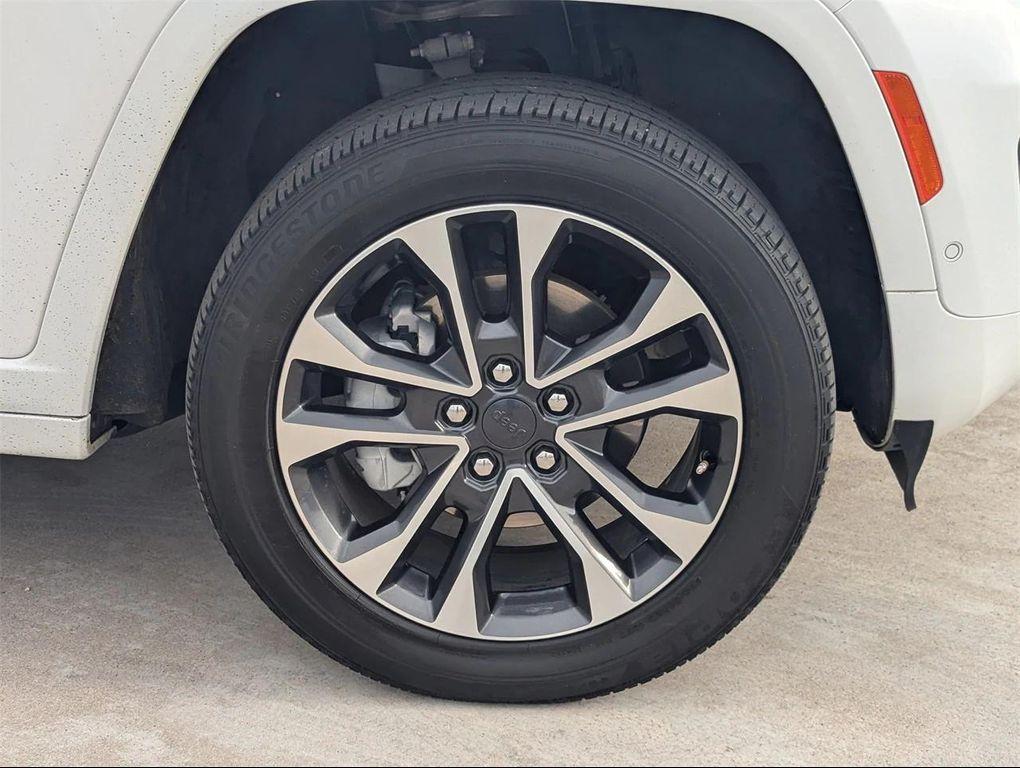used 2023 Jeep Grand Cherokee car, priced at $37,259
