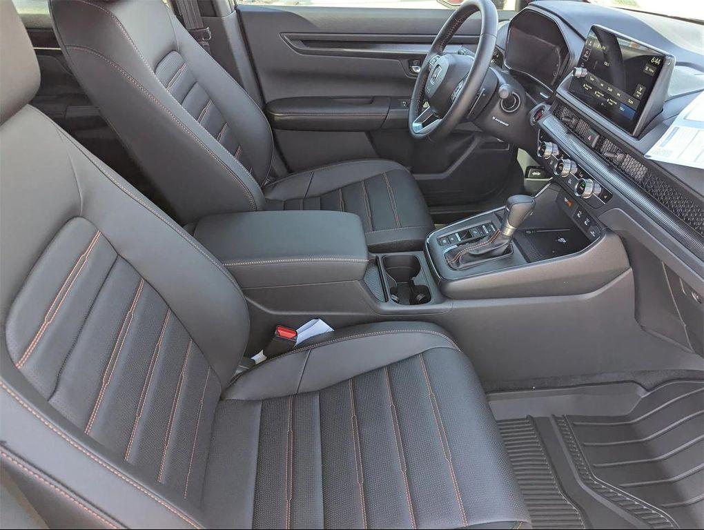 new 2026 Honda CR-V Hybrid car, priced at $39,910