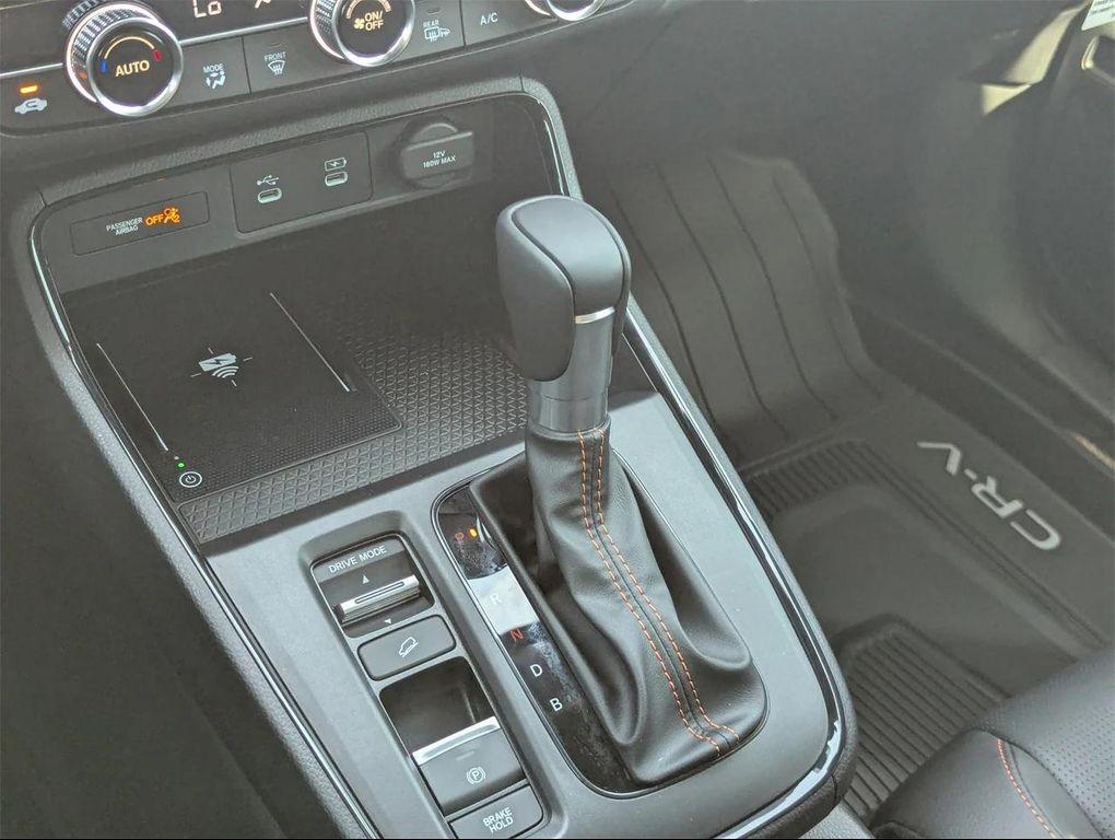 new 2026 Honda CR-V Hybrid car, priced at $39,910