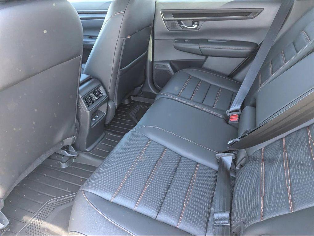 new 2026 Honda CR-V Hybrid car, priced at $39,910