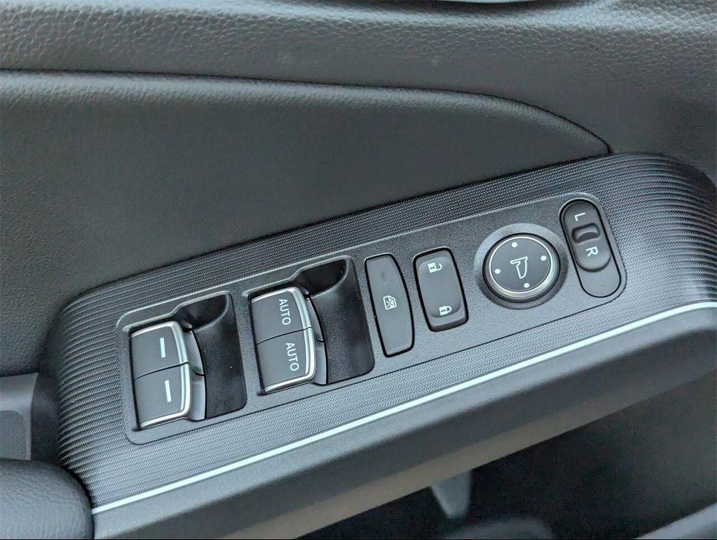 new 2026 Honda Civic Hybrid car, priced at $33,362