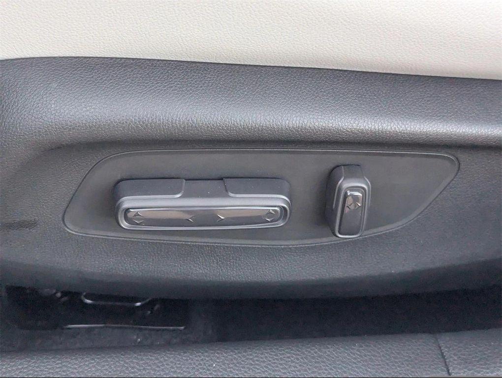 new 2026 Honda Civic Hybrid car, priced at $33,362