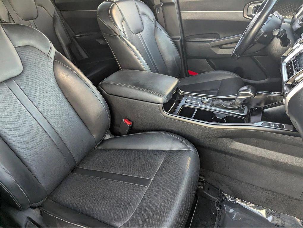 used 2021 Kia Sorento car, priced at $17,143