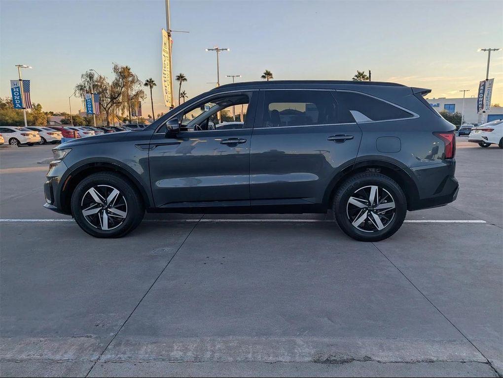 used 2021 Kia Sorento car, priced at $17,143