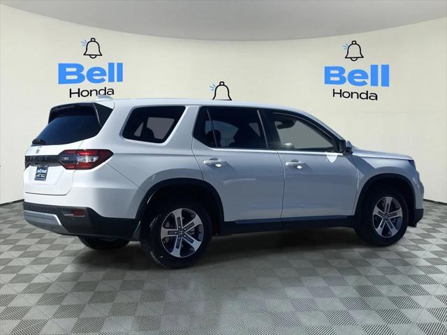 new 2025 Honda Pilot car, priced at $43,088