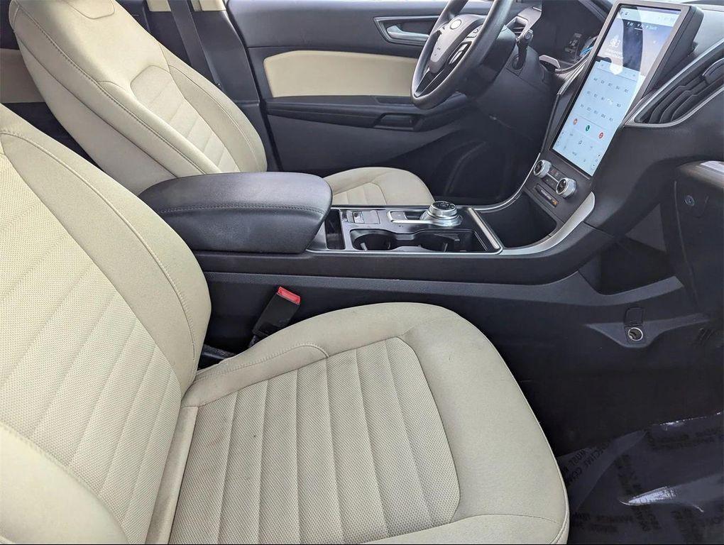 used 2022 Ford Edge car, priced at $15,989
