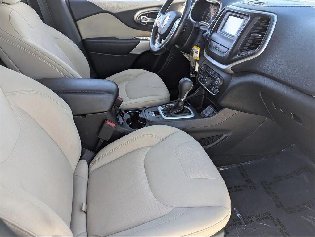 used 2017 Jeep Cherokee car, priced at $12,565