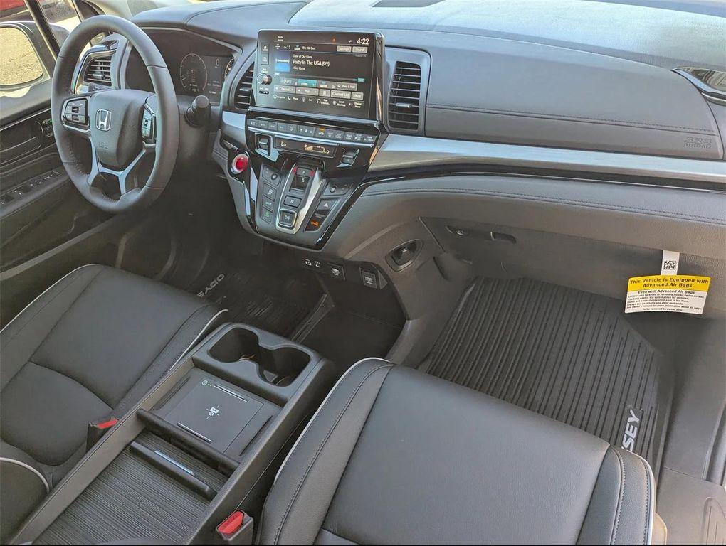 new 2026 Honda Odyssey car, priced at $46,600