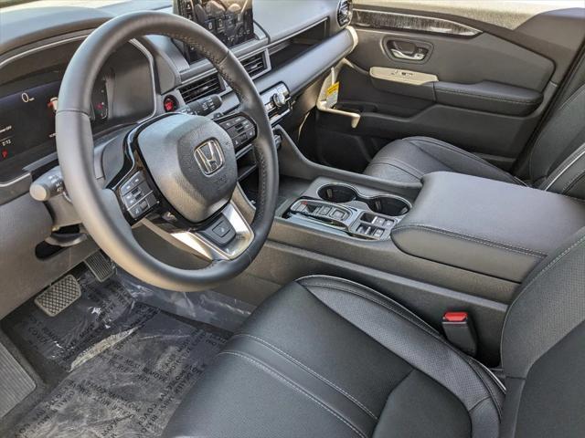 new 2025 Honda Pilot car, priced at $51,092
