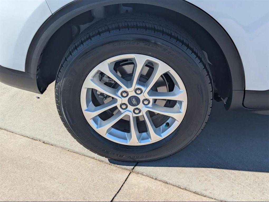 used 2022 Ford Escape car, priced at $18,617