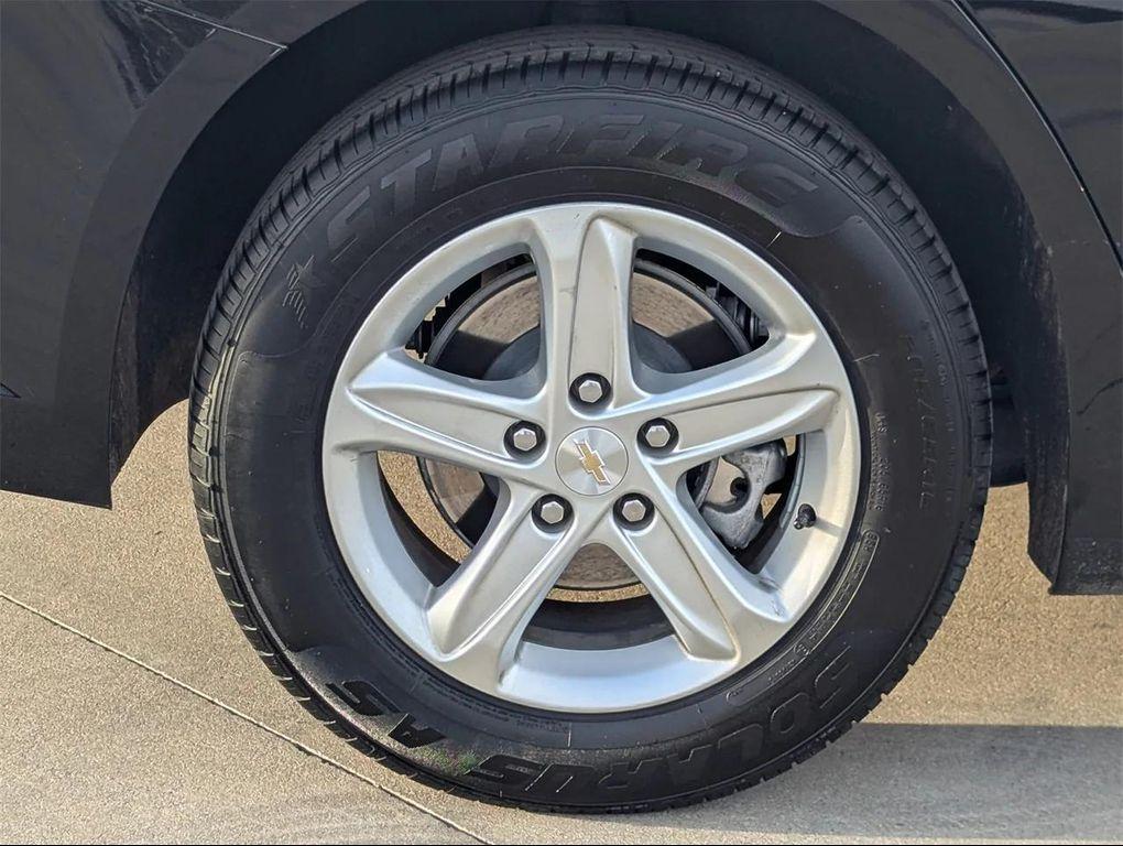 used 2024 Chevrolet Malibu car, priced at $15,282