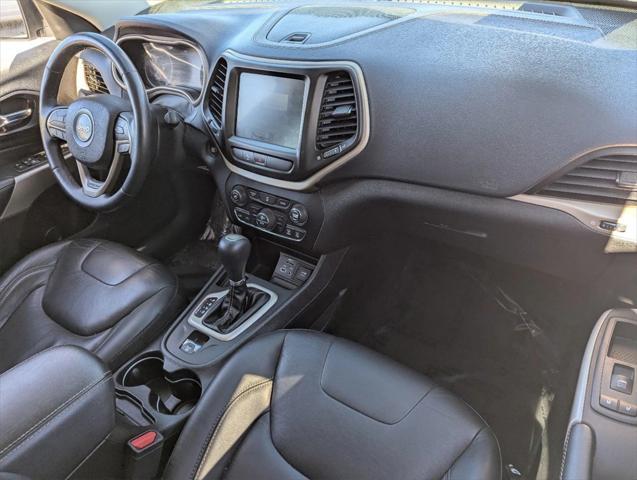 used 2018 Jeep Cherokee car, priced at $13,425