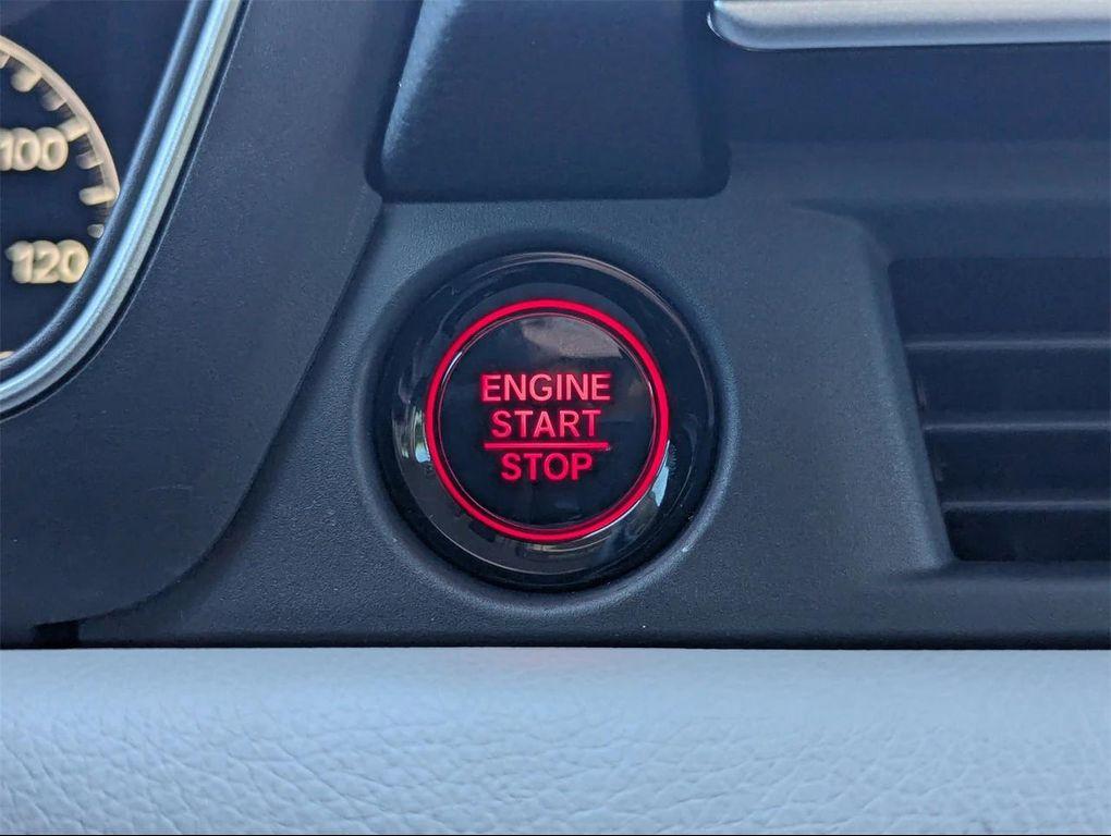 new 2025 Honda Pilot car, priced at $43,681