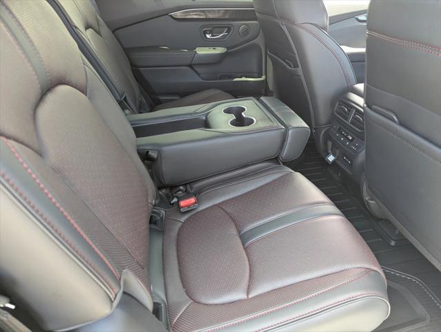 new 2025 Honda Pilot car, priced at $52,483