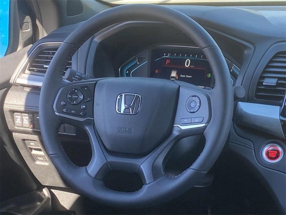 new 2024 Honda Odyssey car, priced at $41,859