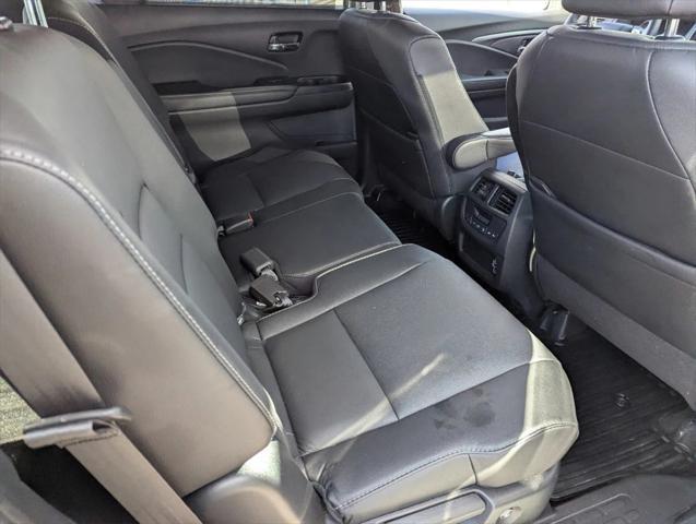 used 2022 Honda Pilot car, priced at $33,975