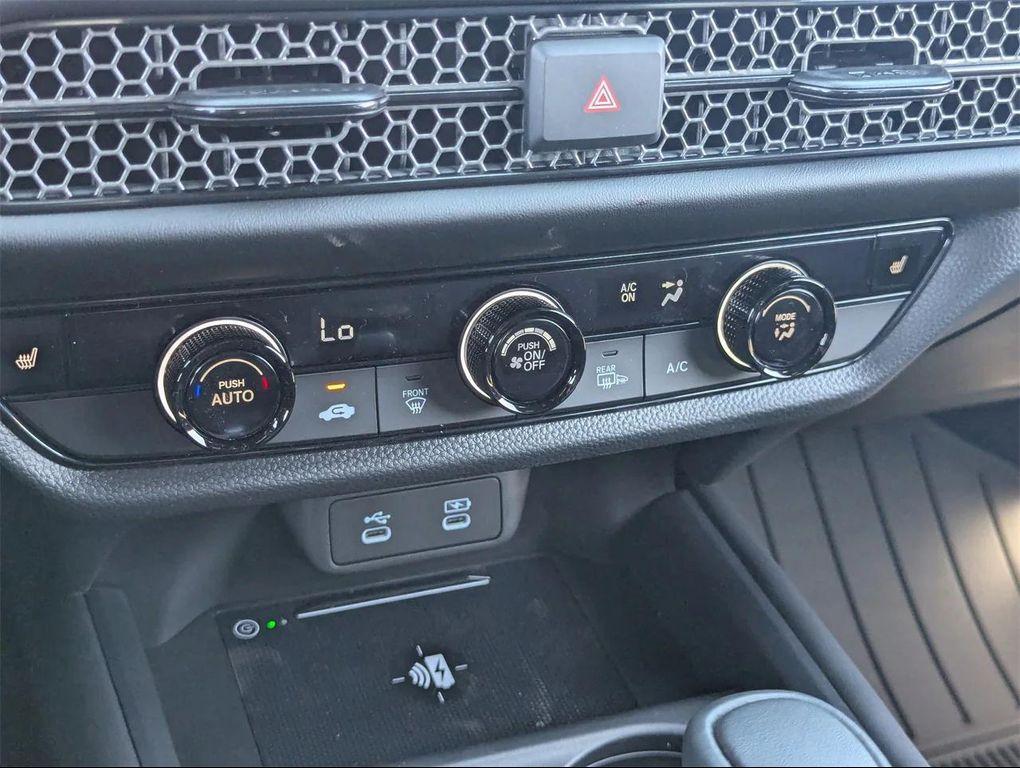 new 2026 Honda HR-V car, priced at $28,401