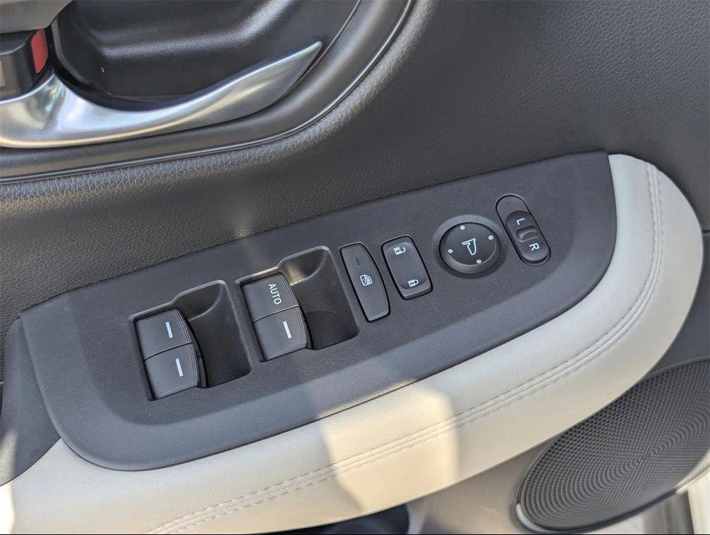 new 2026 Honda HR-V car, priced at $26,746