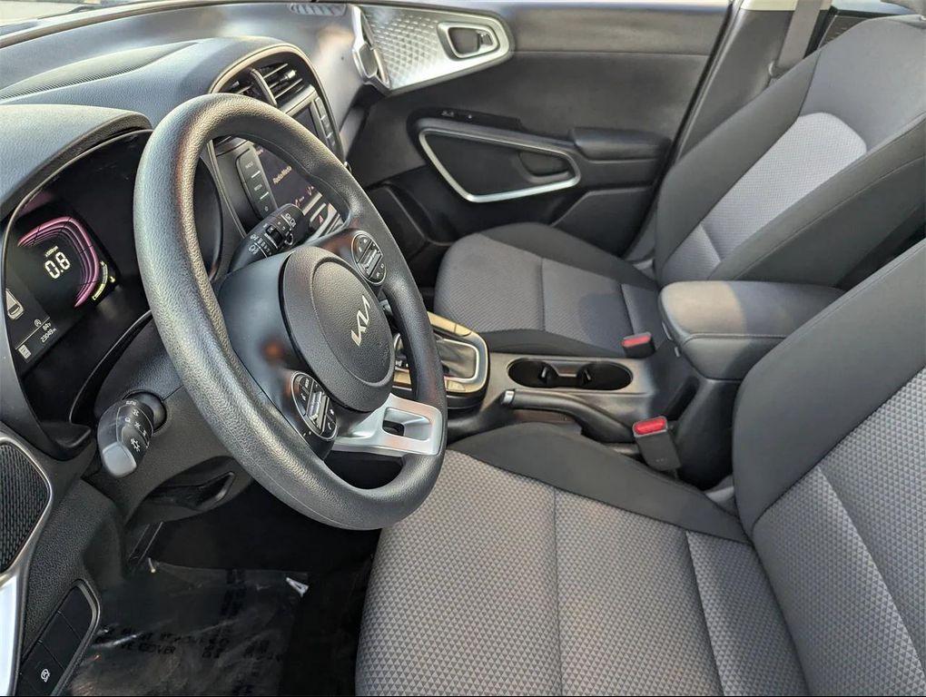 used 2024 Kia Soul car, priced at $16,086