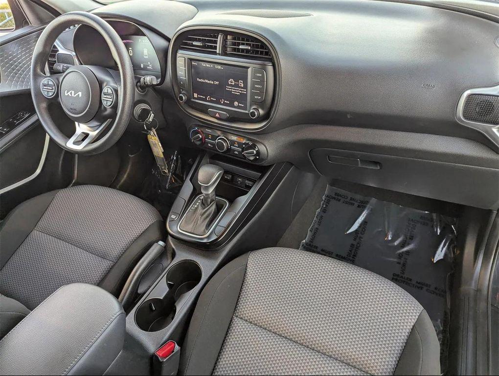 used 2024 Kia Soul car, priced at $16,086