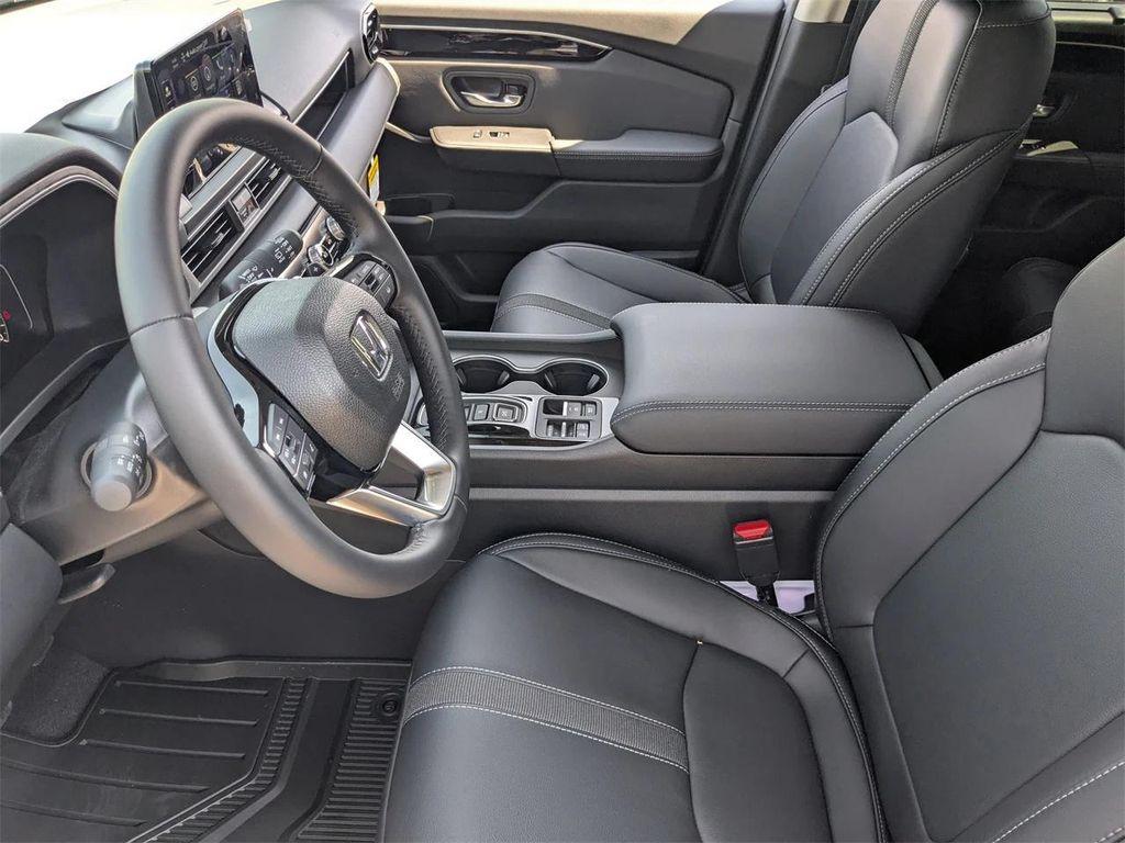 new 2025 Honda Pilot car, priced at $49,624