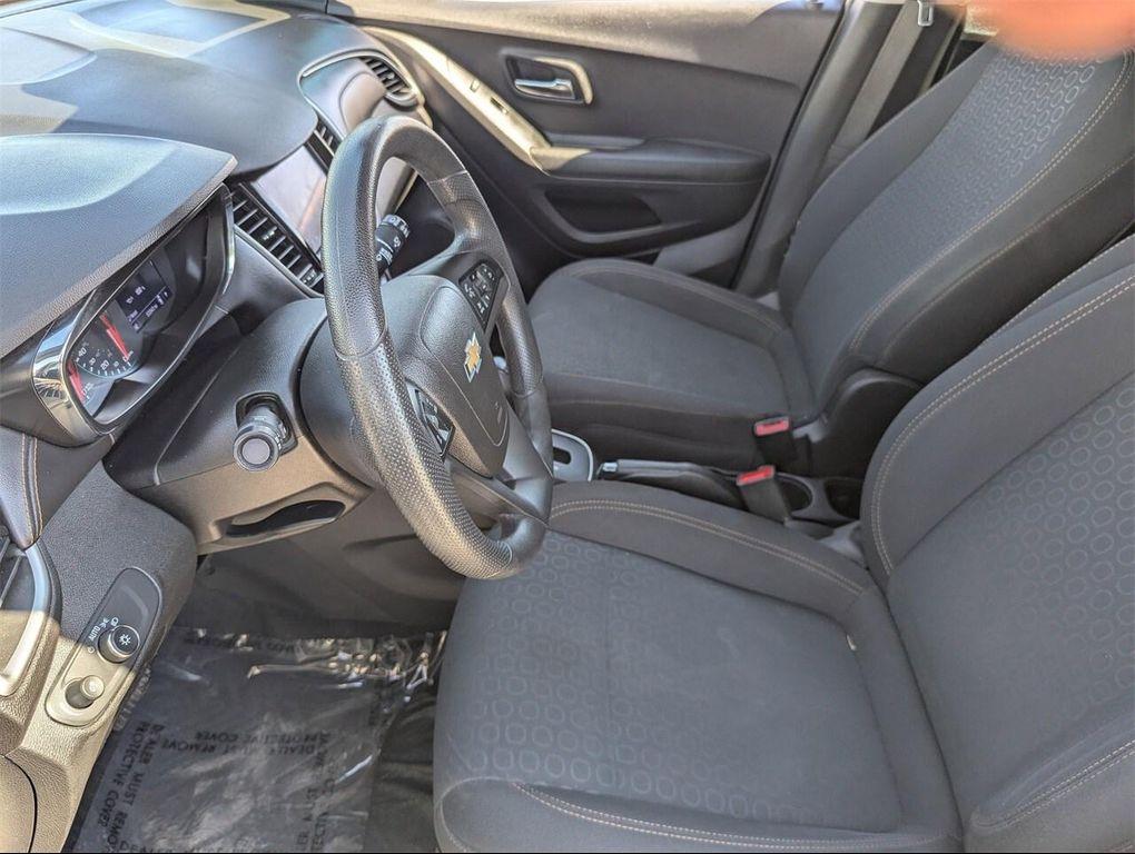 used 2020 Chevrolet Trax car, priced at $10,792