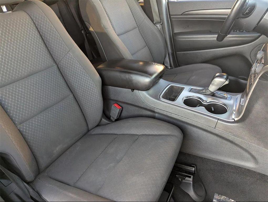 used 2019 Jeep Grand Cherokee car, priced at $17,749