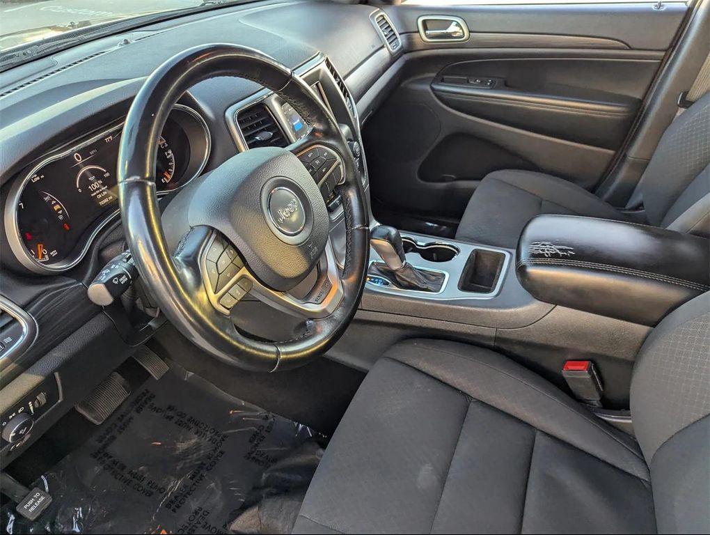 used 2019 Jeep Grand Cherokee car, priced at $17,749