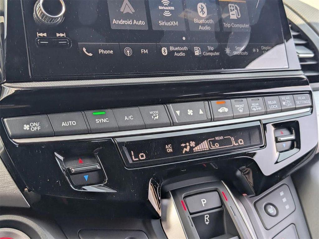 new 2026 Honda Odyssey car, priced at $43,508