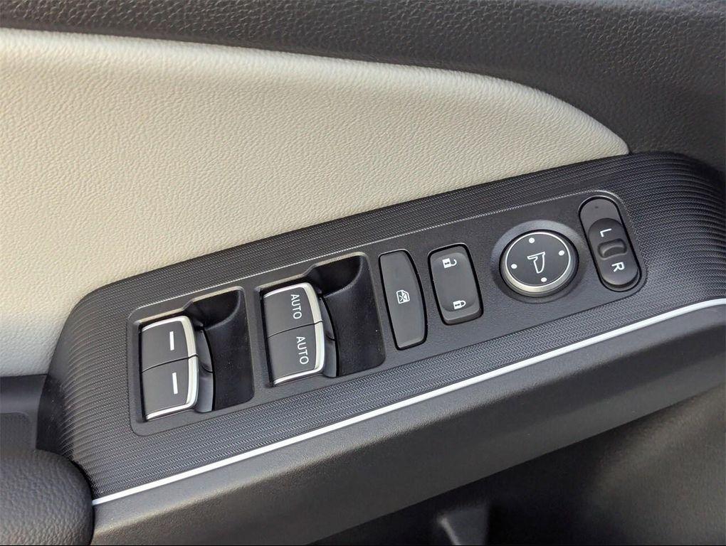 new 2026 Honda Civic Hybrid car, priced at $33,362