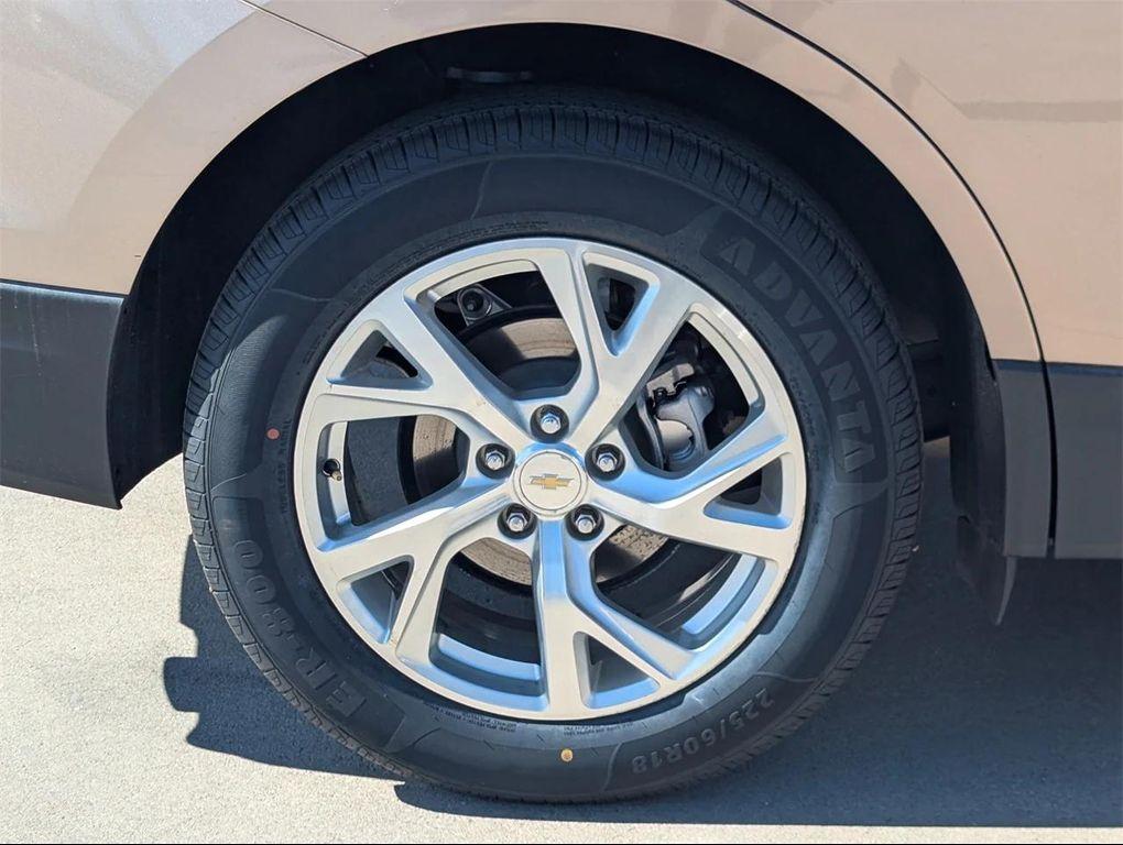 used 2018 Chevrolet Equinox car, priced at $14,042