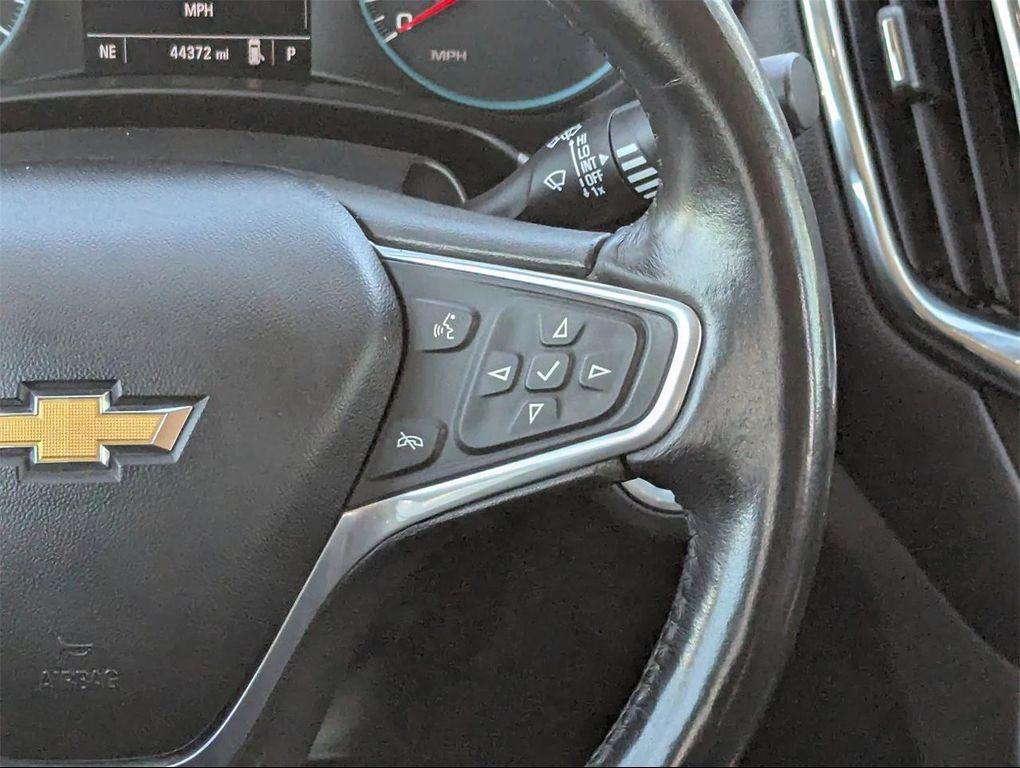 used 2018 Chevrolet Equinox car, priced at $14,042