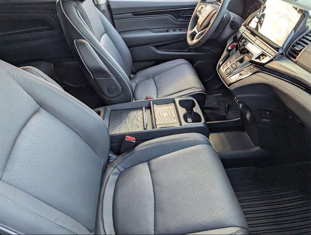 new 2026 Honda Odyssey car, priced at $49,853