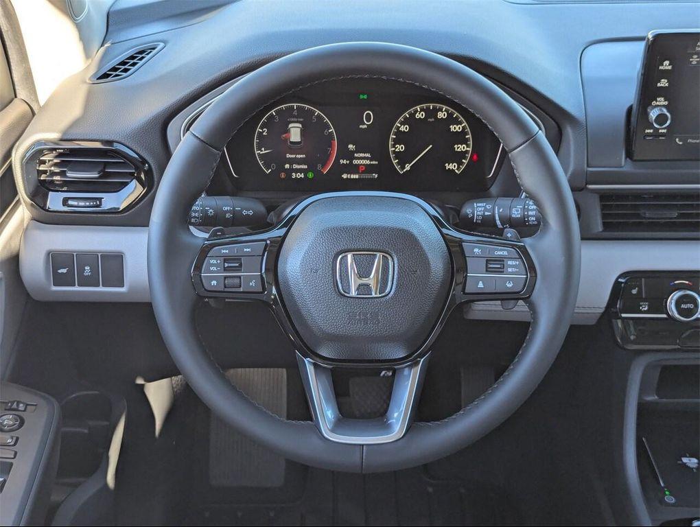 new 2025 Honda Pilot car, priced at $44,696