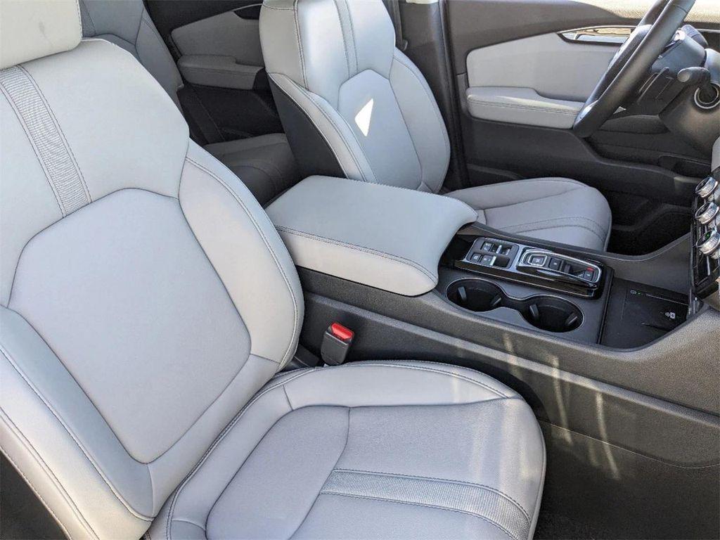 new 2025 Honda Pilot car, priced at $43,681