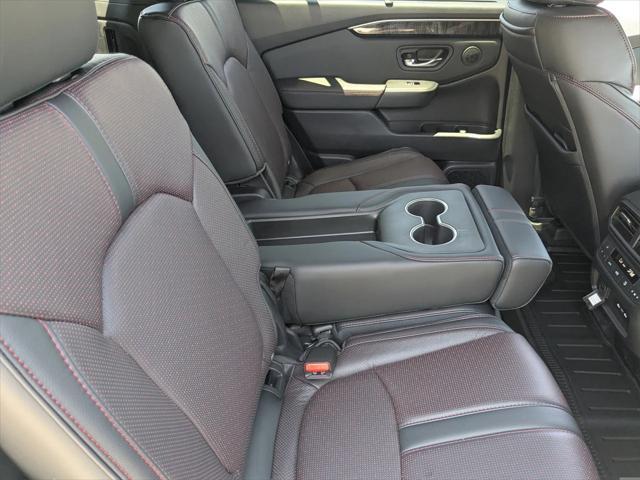 new 2025 Honda Pilot car, priced at $53,394