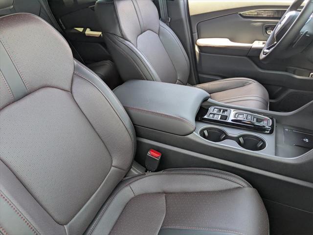 new 2025 Honda Pilot car, priced at $53,394