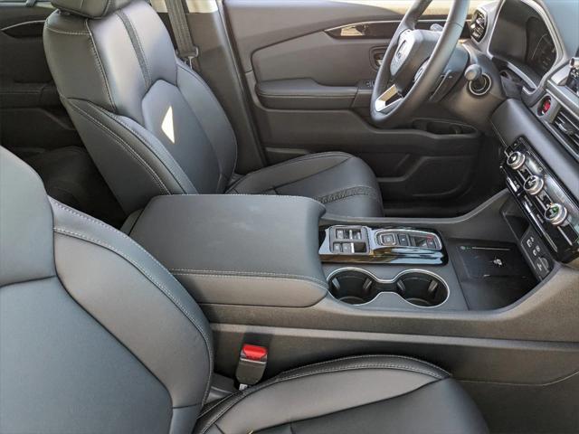 new 2025 Honda Pilot car, priced at $46,830