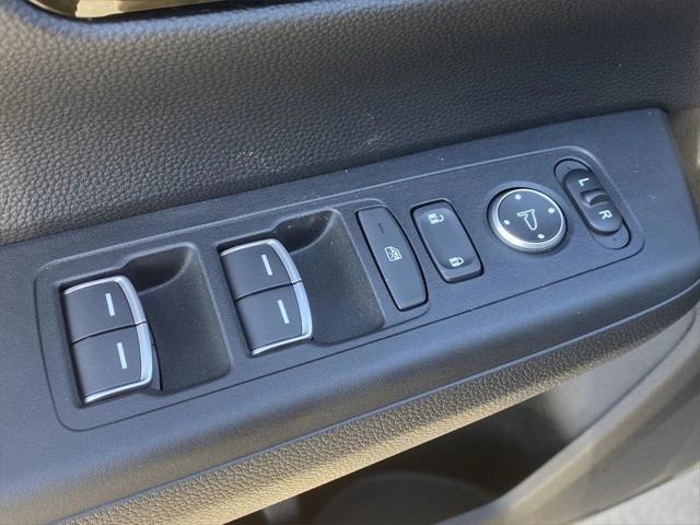 new 2025 Honda CR-V Hybrid car, priced at $40,349
