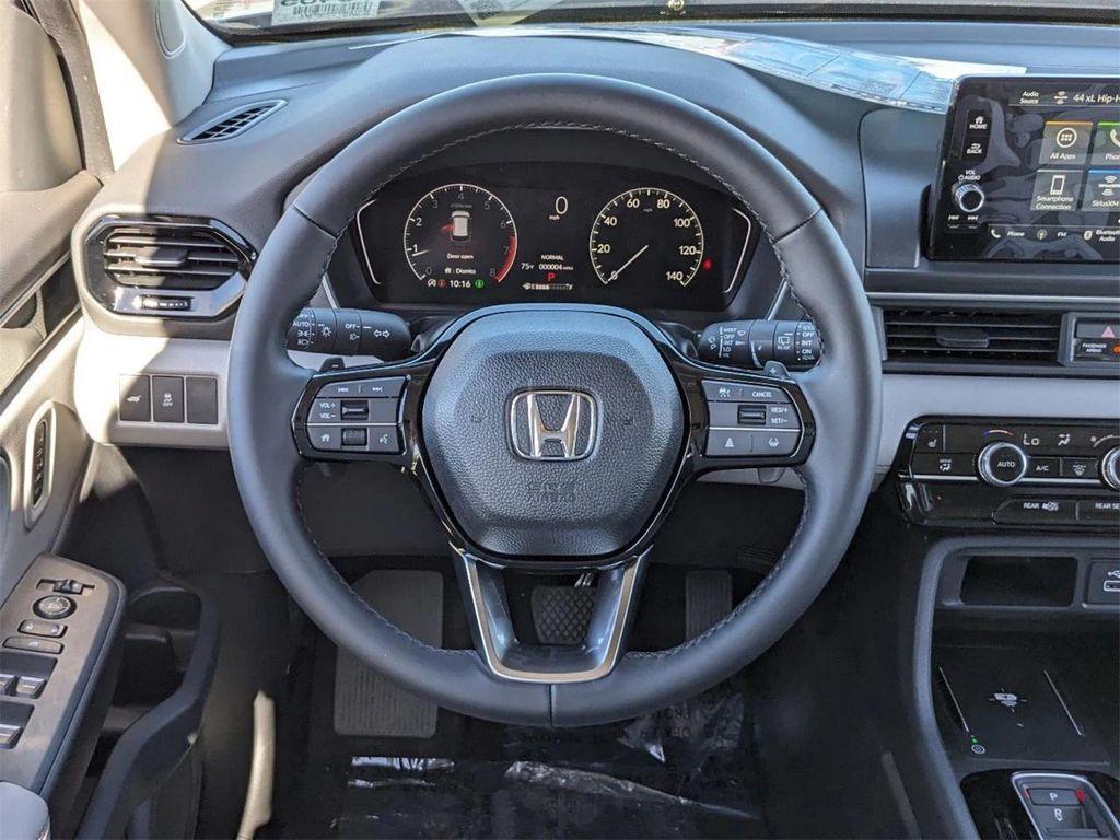 new 2025 Honda Pilot car, priced at $43,133