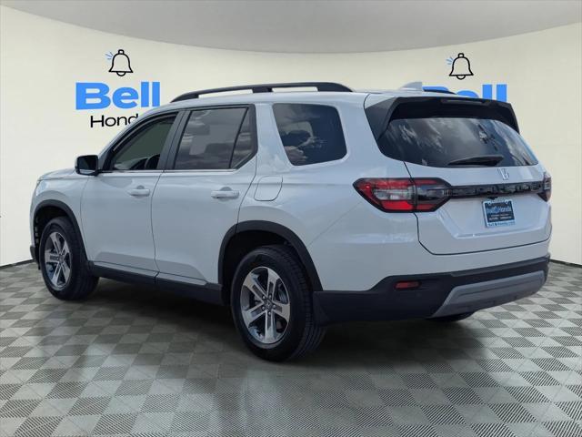 new 2025 Honda Pilot car, priced at $43,760
