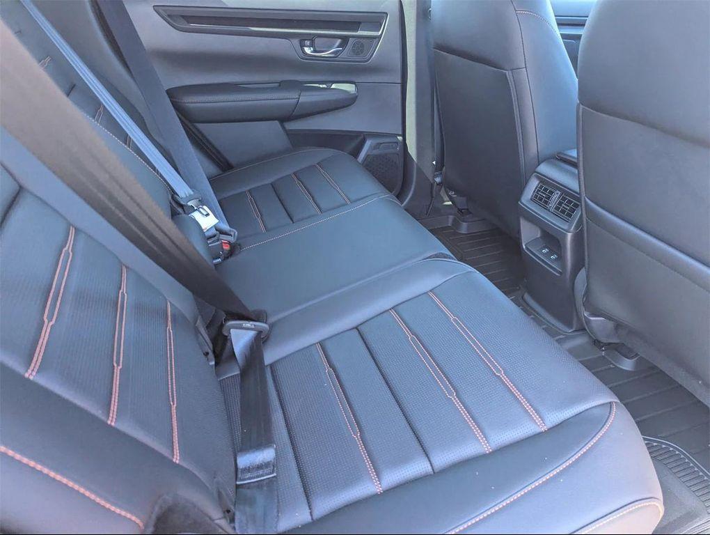 new 2026 Honda CR-V Hybrid car, priced at $38,474