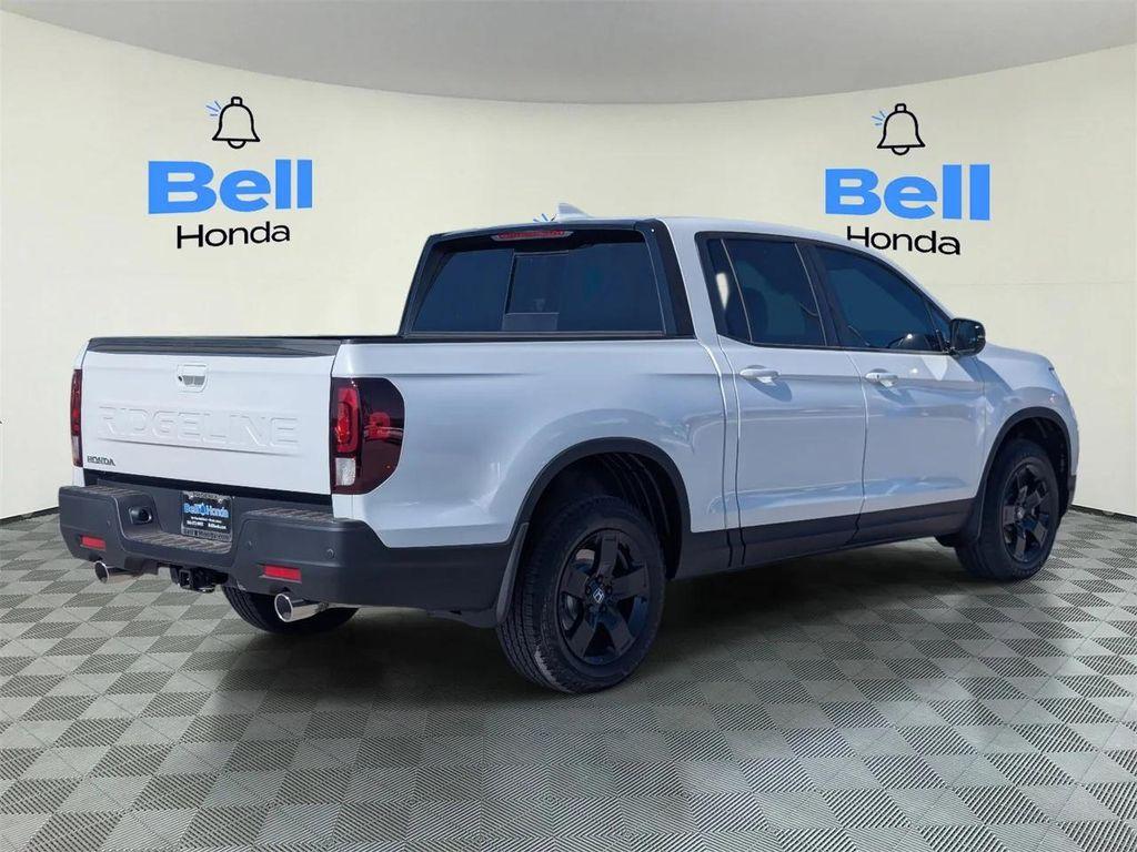 new 2025 Honda Ridgeline car, priced at $45,223