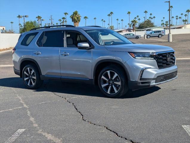 new 2025 Honda Pilot car, priced at $52,715