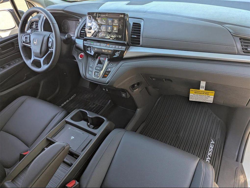 new 2026 Honda Odyssey car, priced at $43,238