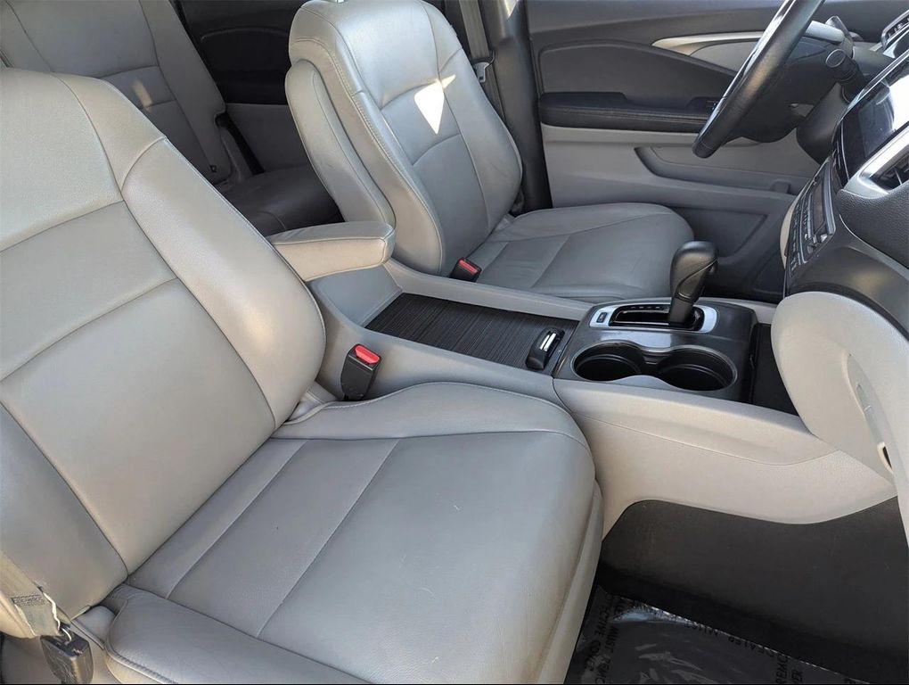 used 2017 Honda Pilot car, priced at $13,856